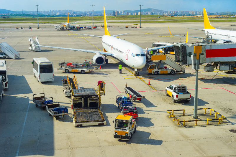 The Key Benefits Of RTLS For Airport Asset Tracking