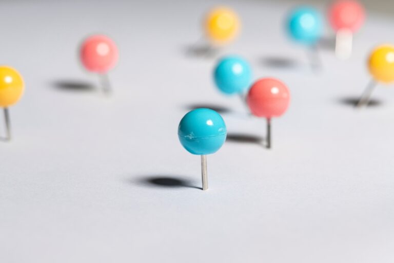 The Right RTLS Technology: UWB vs. Other RTLS Tech | Litum