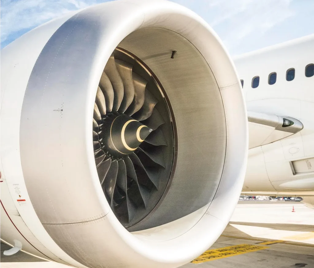 RTLS Asset Tracking for a Leading Aerospace and Defense Company in Europe 2 Jet engine close-up representing aerospace manufacturing facility asset tracking with RTLS technology