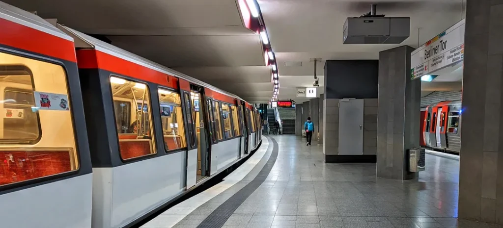 Lone Worker Safety in Underground Tunnels: How Litum Protected 400 Workers on the Grand Paris Metro Project 3 Underground tunnel where Litum lone worker safety RTLS tracked 400 construction workers in real time