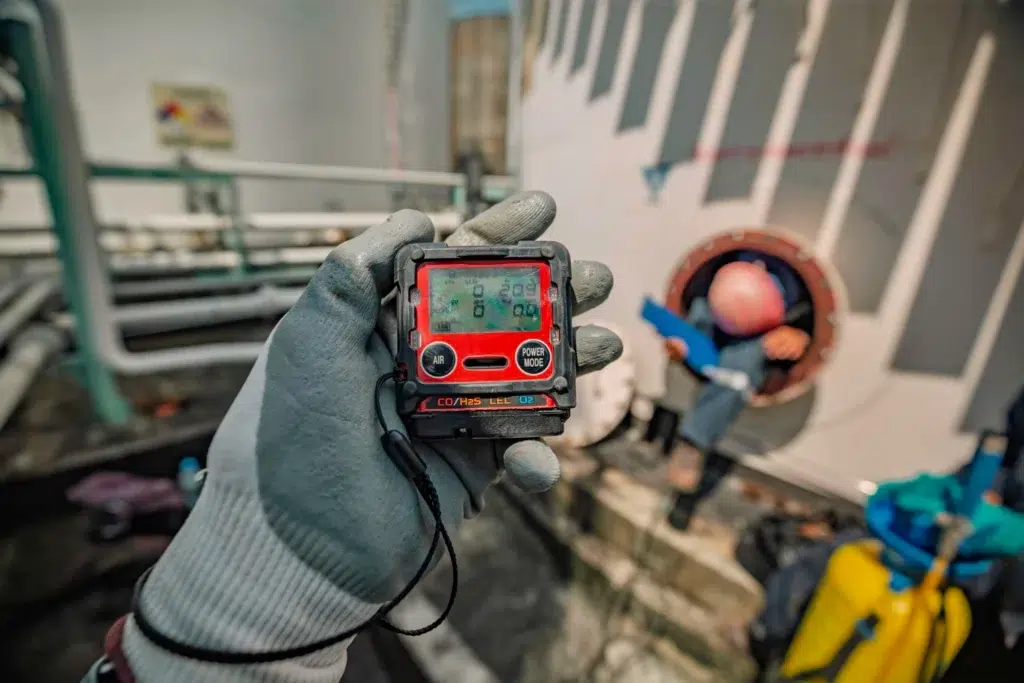 From Gas Detectors to Serialized Equipment: Asset Tracking Use Cases for Hazardous Industrial Environments 1 Portable gas detector tracking for confined space entry — safety equipment visibility in hazardous area asset tracking with ATEX RTLS